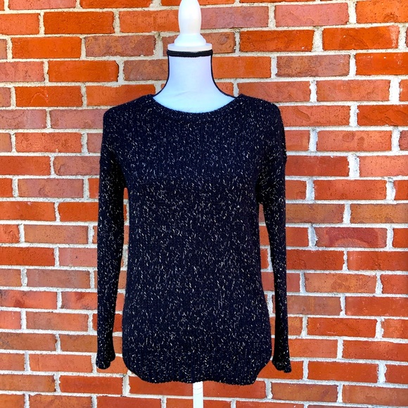 American Eagle Vintage Boyfriend Black and Gold Long Sleeve Sweater Womens XS - Picture 1 of 6